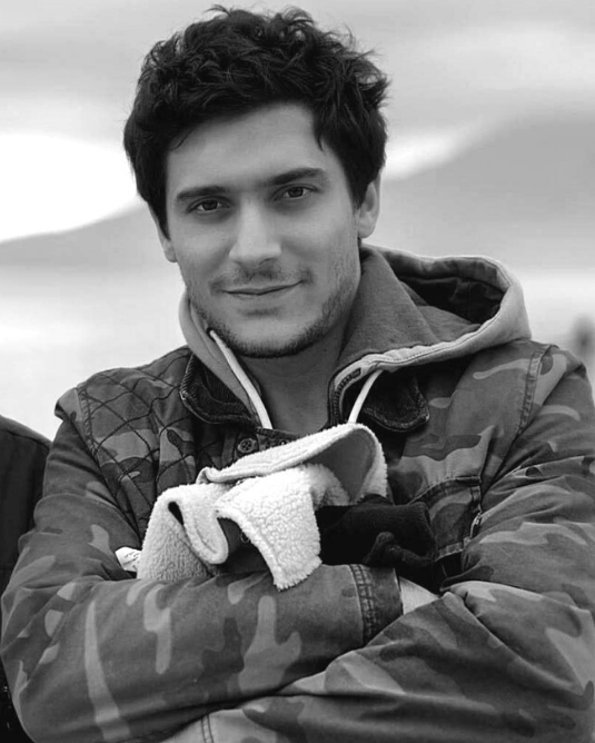 photographer, retoucher